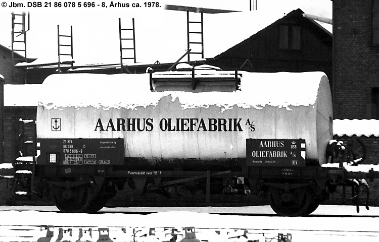 Århus Oliefabrik A/S - DSB 20 86 070 1 696-0